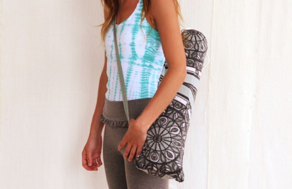 diy yoga mat bag made from fabric, thread, and a belt