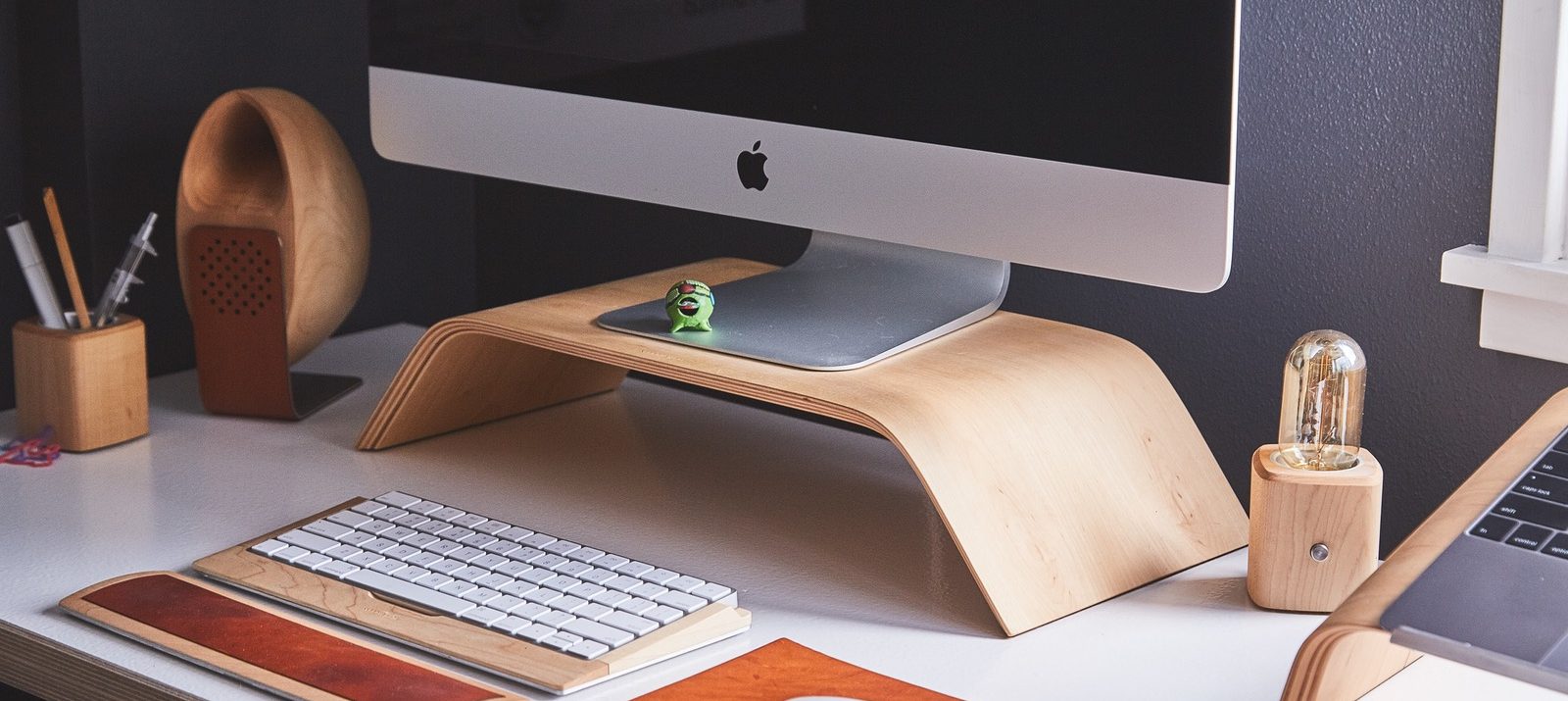 eco-friendly ways to organize your home: wooden computer accessories and desk organizers